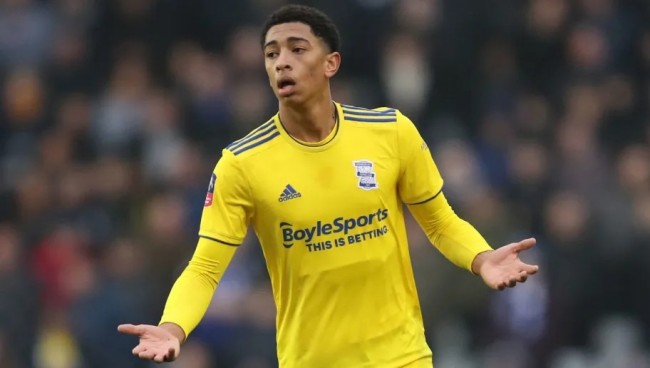 意媒：罗马谨慎应对迪巴拉伤情，计划对阵那不勒斯时让其复出