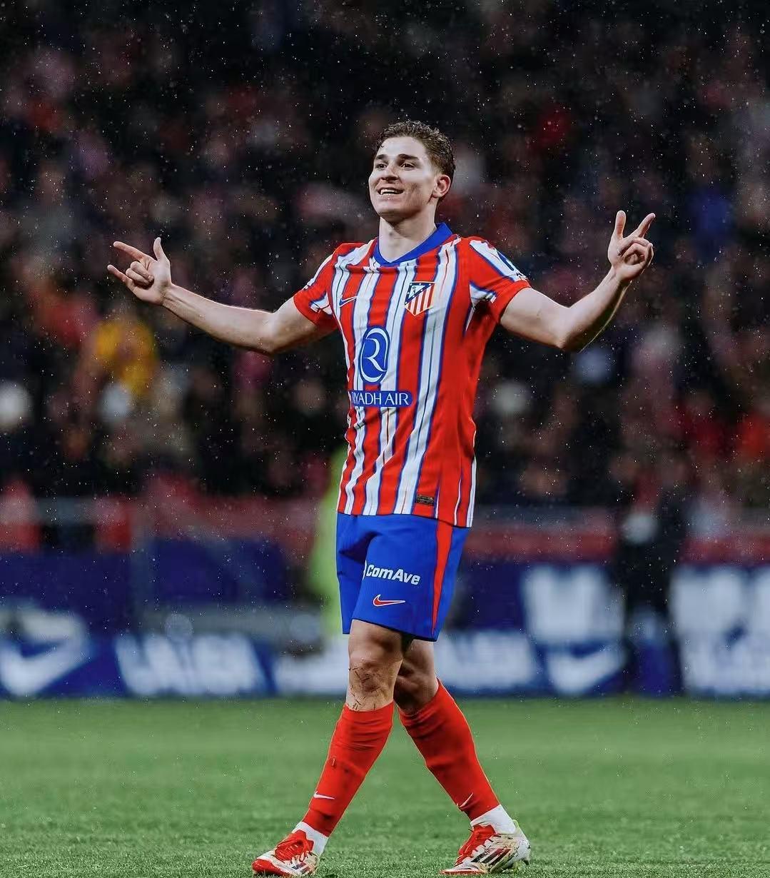 世界杯｜中国球迷不用熬夜？开赛时间不尽相同，心仪比赛定好闹钟