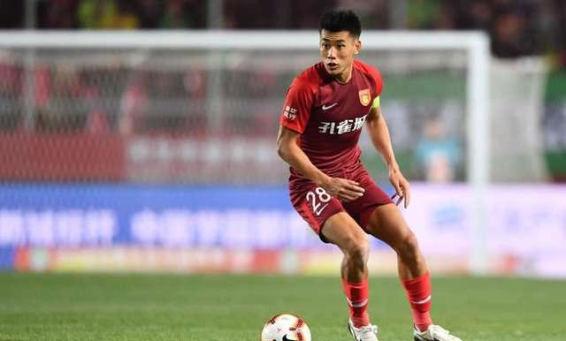 官方：莱万特主帅卡莱罗下课；球队本赛季西甲仅积9分排倒二（莱万特官宣解雇主帅卡莱罗：本赛季西甲仅9分，排名倒数第二）