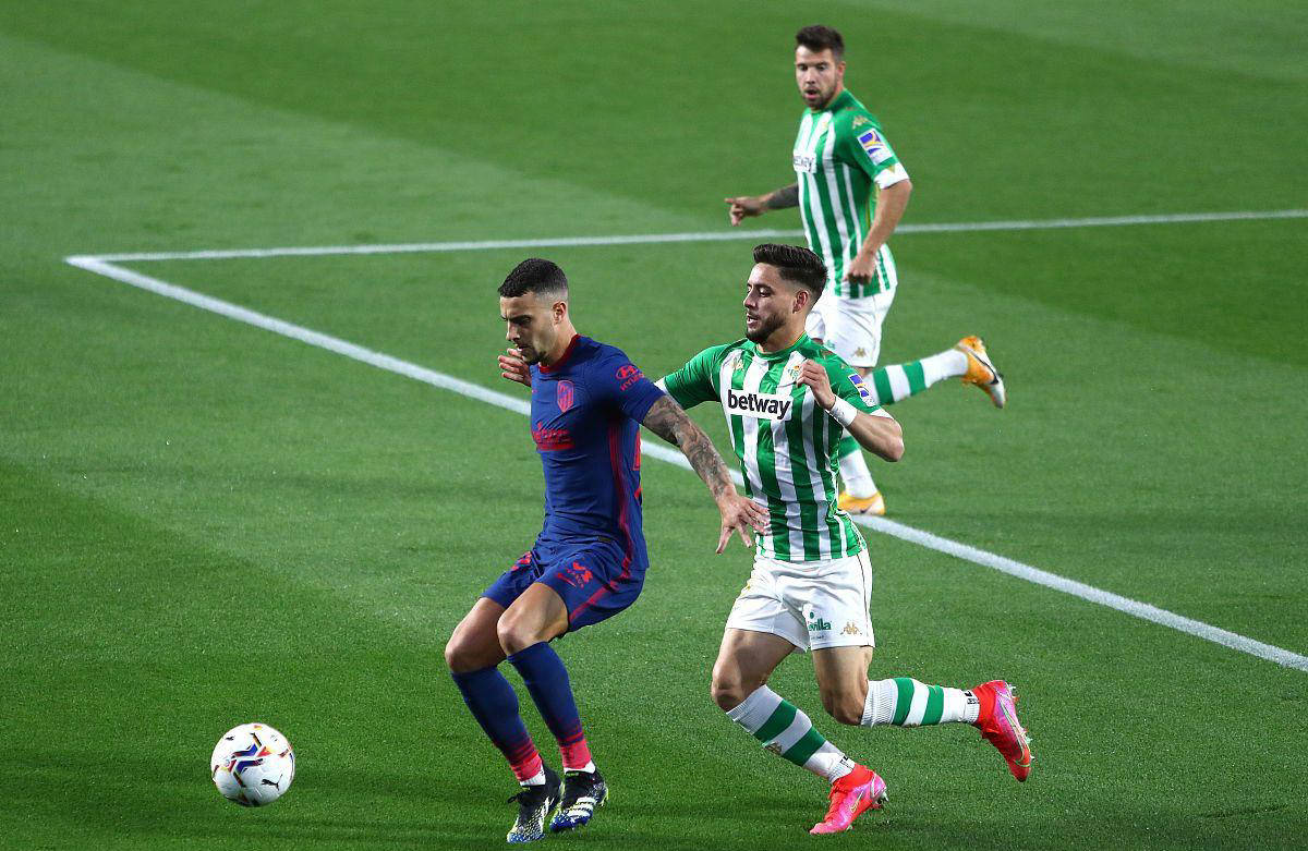 半场战报：拉齐奥0-0卡利亚里，扎卡尼、马鲁西奇造险（半场速递：拉齐奥0-0卡利亚里，扎卡尼与马鲁西奇先后制造险情）